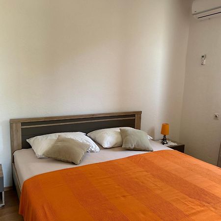 4 Sisters Apartments Gradac  Buitenkant foto