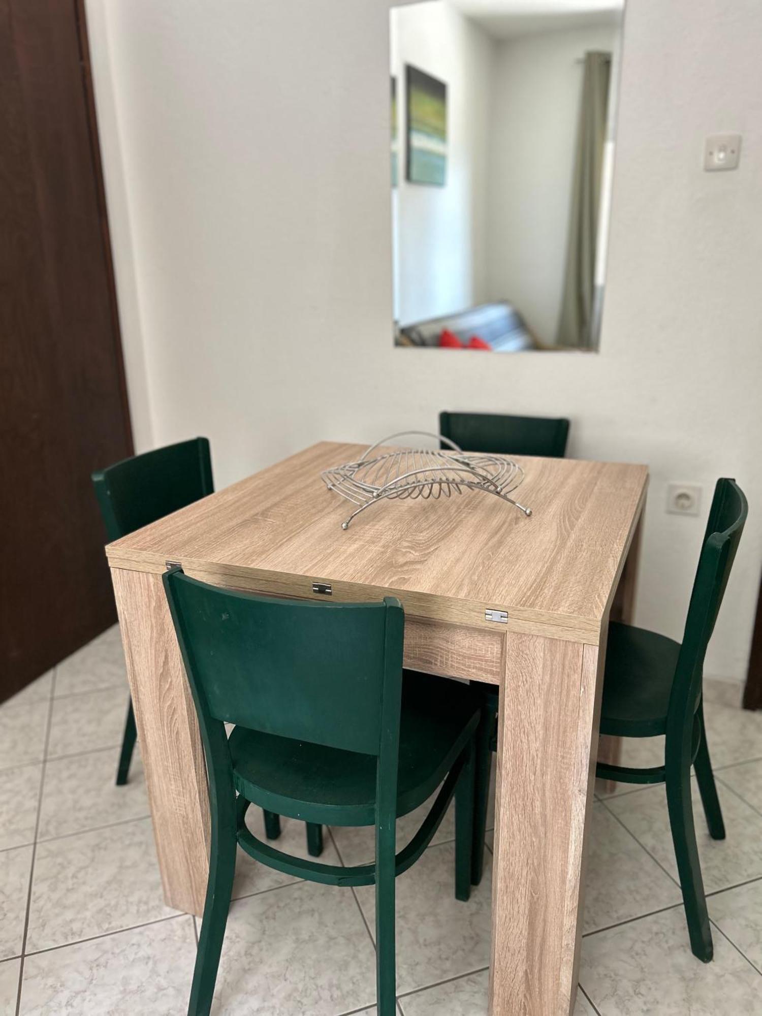 4 Sisters Apartments Gradac  Buitenkant foto